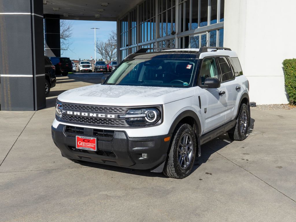 Used 2025 Ford Bronco Sport Big Bend w/ Convenience Package image 3