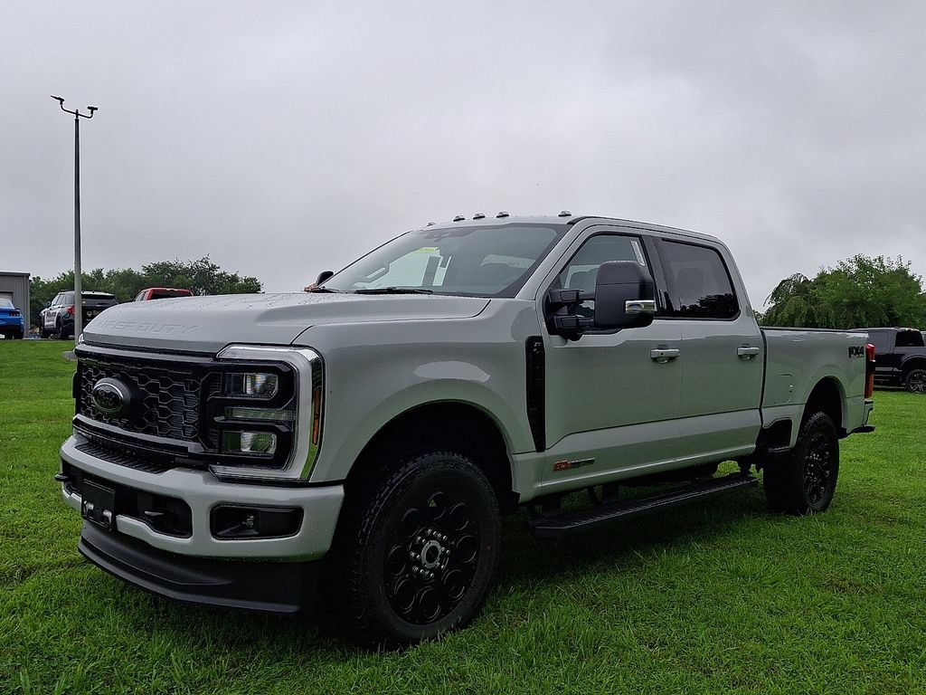 New 2026 Ford F350 XLT w/ XLT Premium Package AWD/4WD image 2