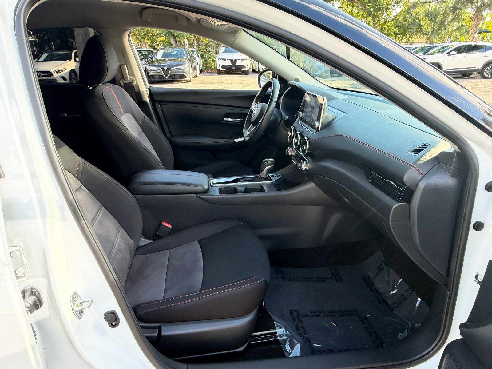 Certified 2024 Nissan Sentra SR FWD image 16