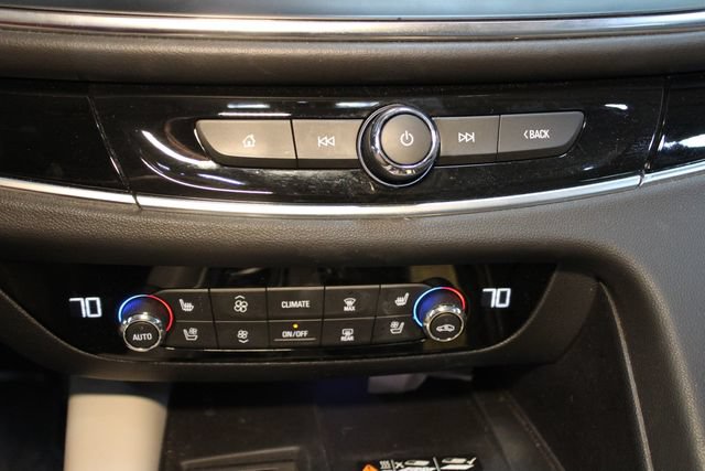 Used 2022 Buick Enclave Avenir w/ Avenir Technology Package AWD/4WD image 29