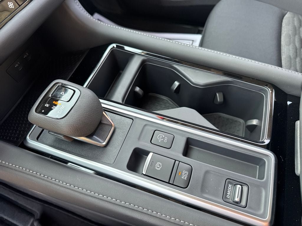 New 2026 Nissan Pathfinder SV w/ Cargo Package FWD image 16