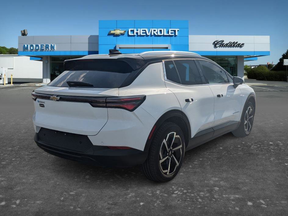New 2026 Chevrolet Equinox EV LT FWD image 5