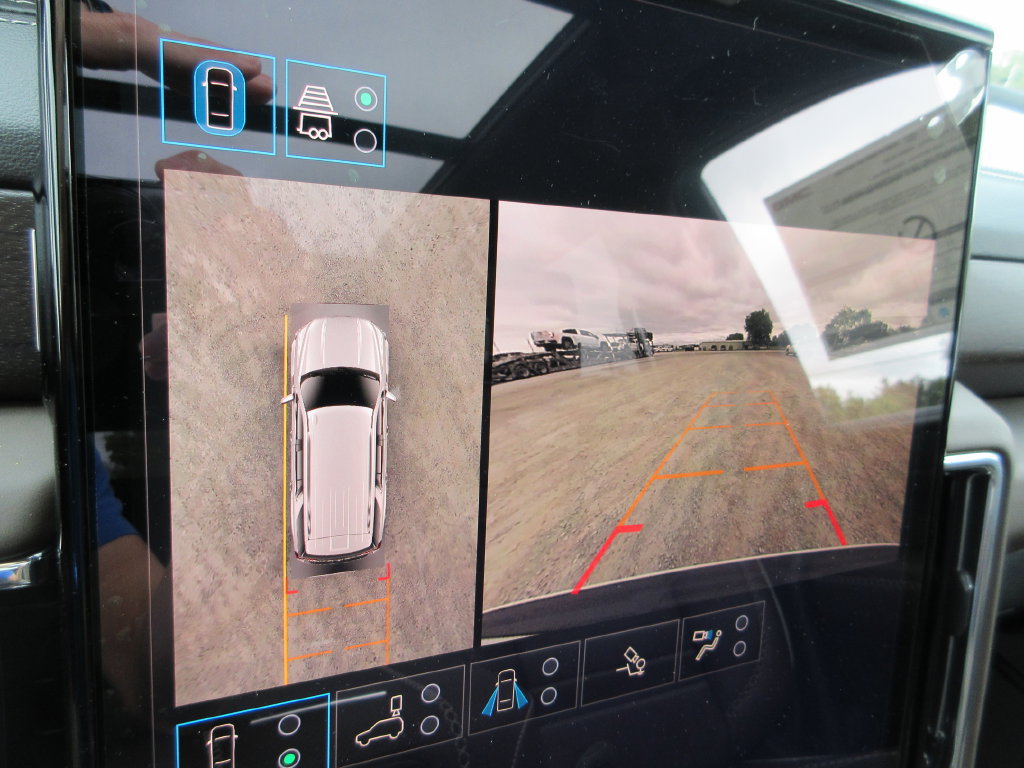 New 2026 GMC Yukon Denali Ultimate AWD/4WD image 20