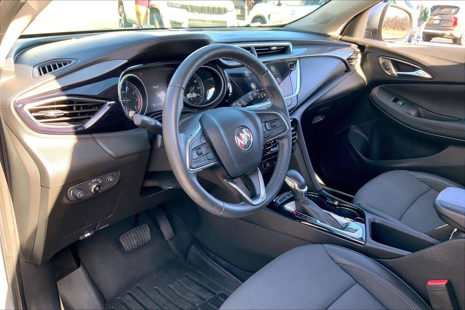 Used 2023 Buick Encore GX Select w/ Sport Touring Package image 12