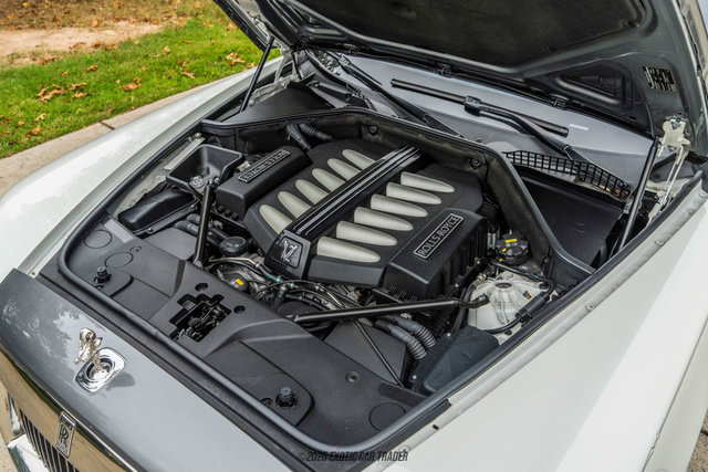 Used 2015 Rolls-Royce Ghost image 19