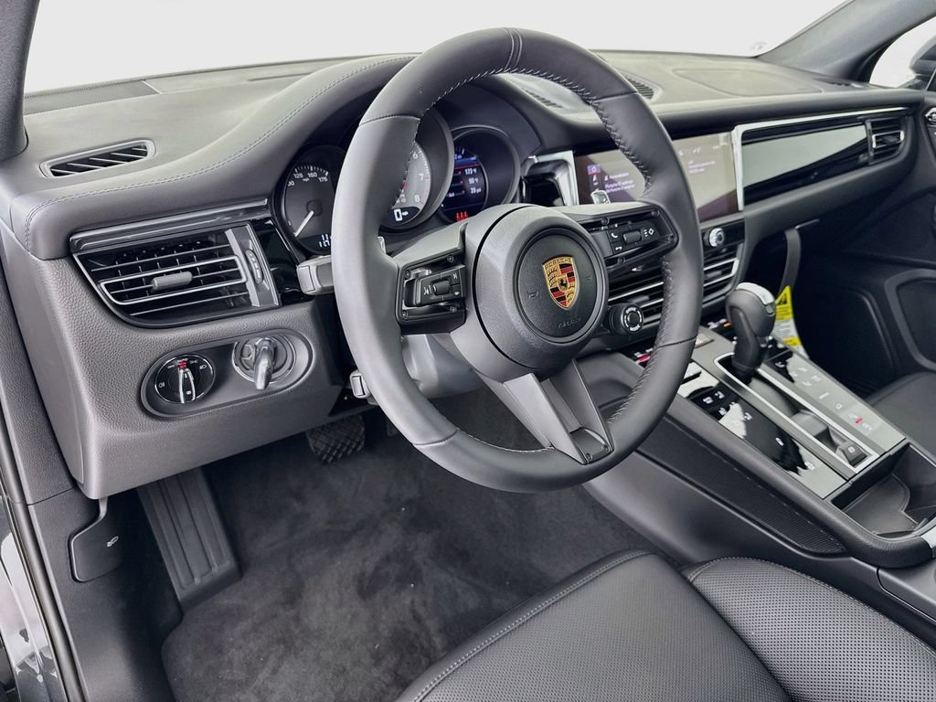 New 2026 Porsche Macan S AWD/4WD image 4