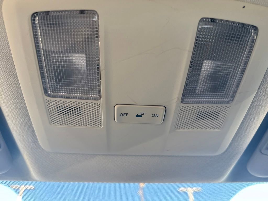 Used 2014 MAZDA MAZDA3 i Touring image 22