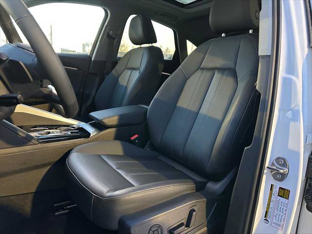 New 2025 Audi Q5 Premium Plus image 21