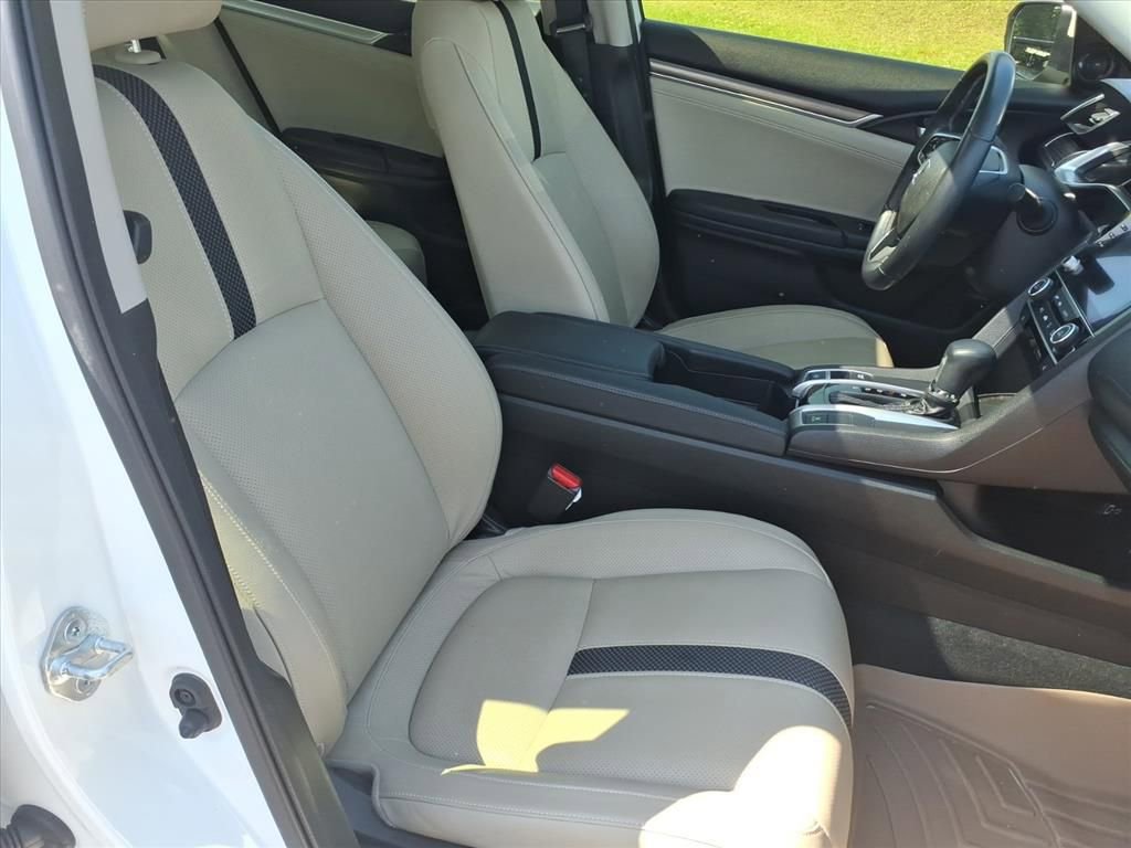 Used 2019 Honda Civic EX-L image 10