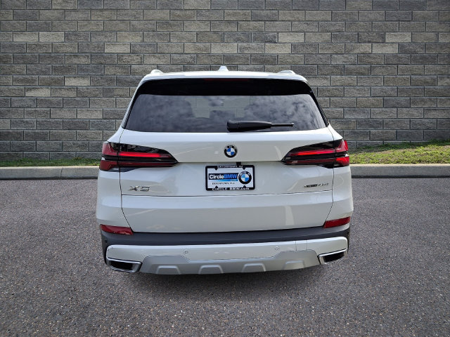 Used 2026 BMW X5 xDrive40i AWD/4WD image 5