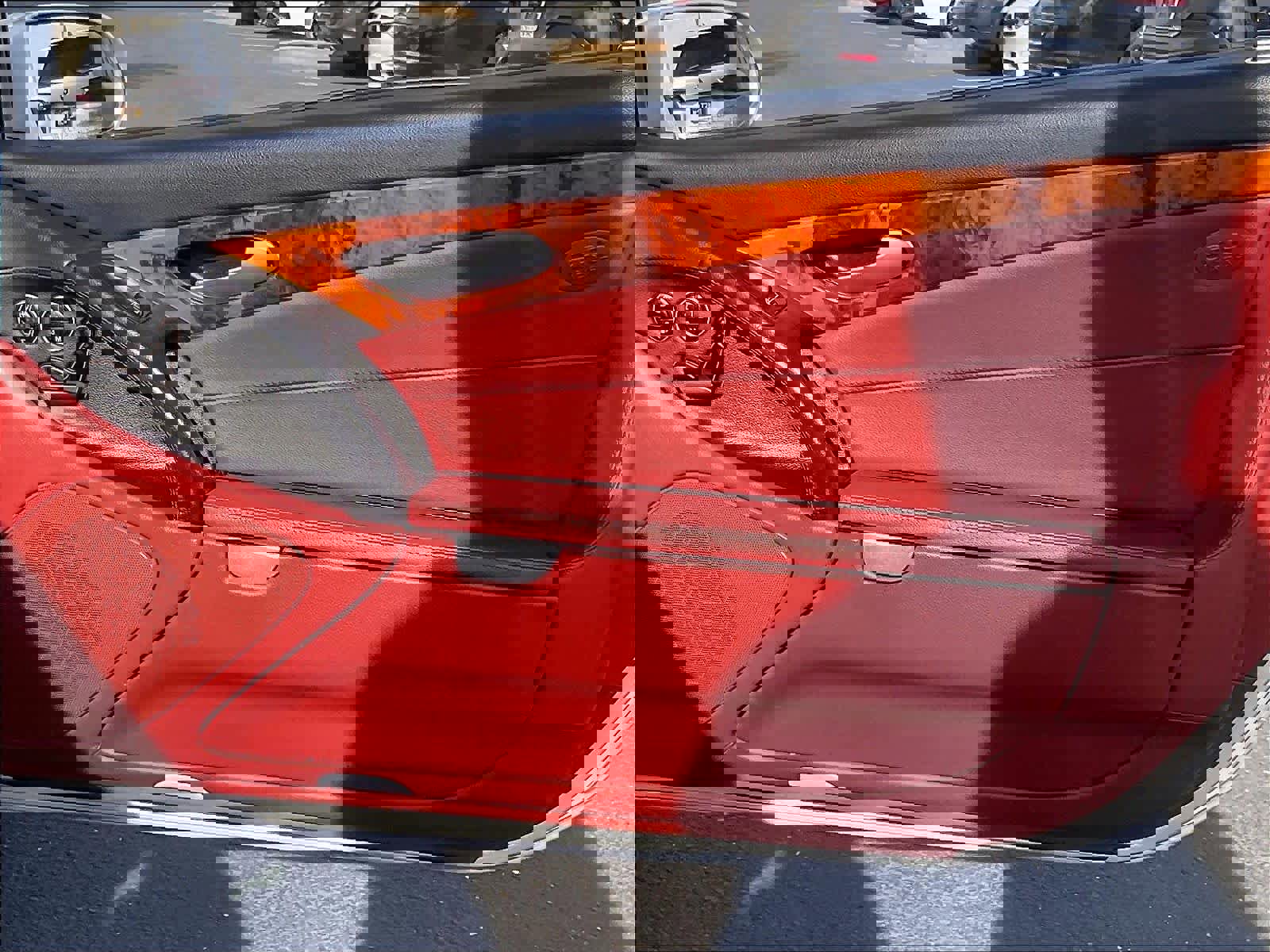 Used 2008 Mercedes-Benz SL 550 image 25