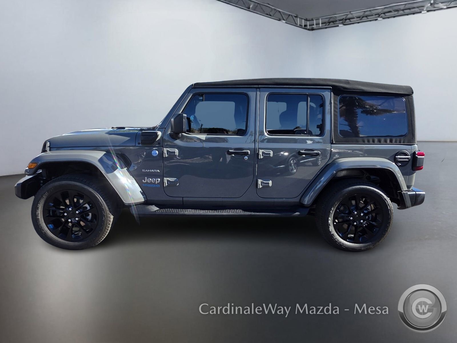 Used 2022 Jeep Wrangler Unlimited Sahara image 8