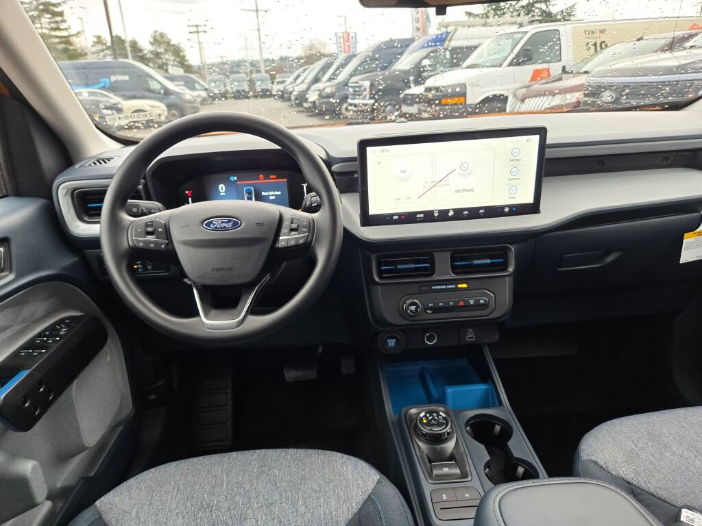 New 2026 Ford Maverick XLT image 10