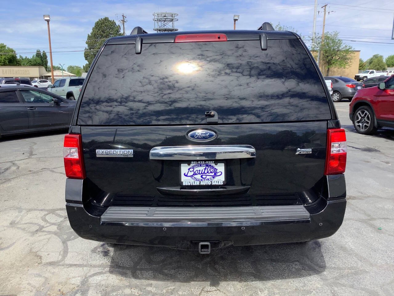 Used 2013 Ford Expedition XLT w/ HD Trailer Tow Pkg AWD/4WD image 18