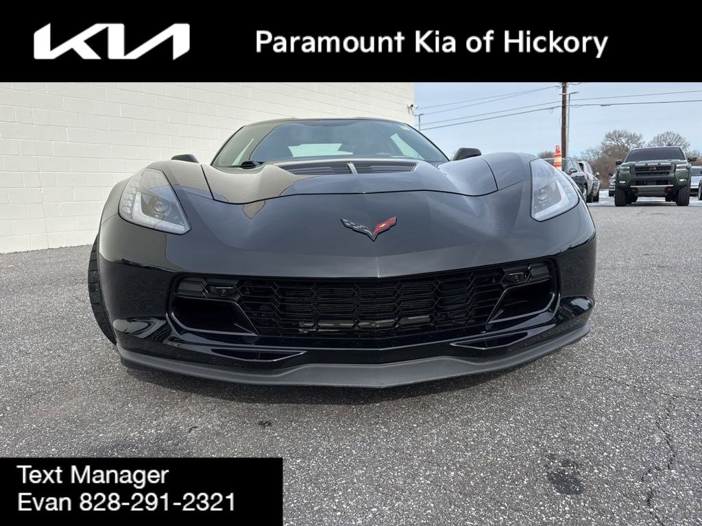 Used 2017 Chevrolet Corvette Z06 image 2
