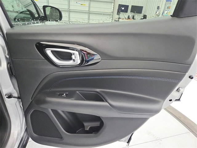 New 2026 Jeep Compass Latitude image 37