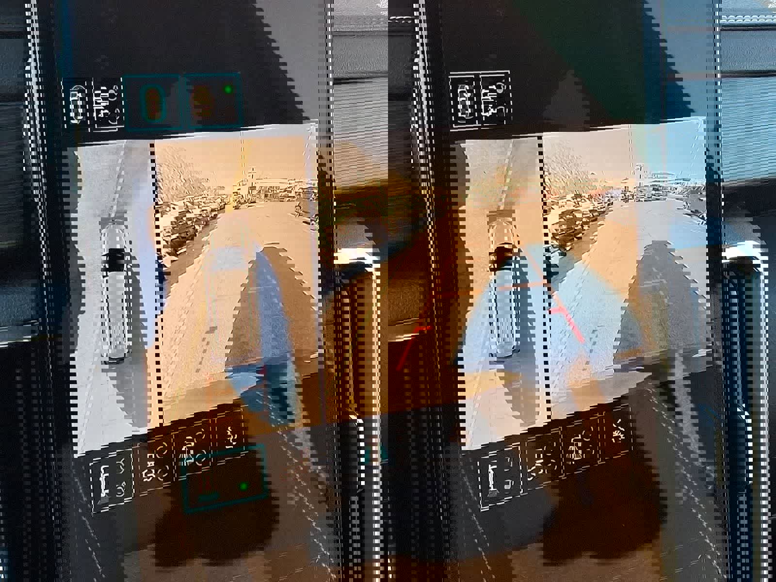 Used 2025 GMC Acadia Elevation image 21