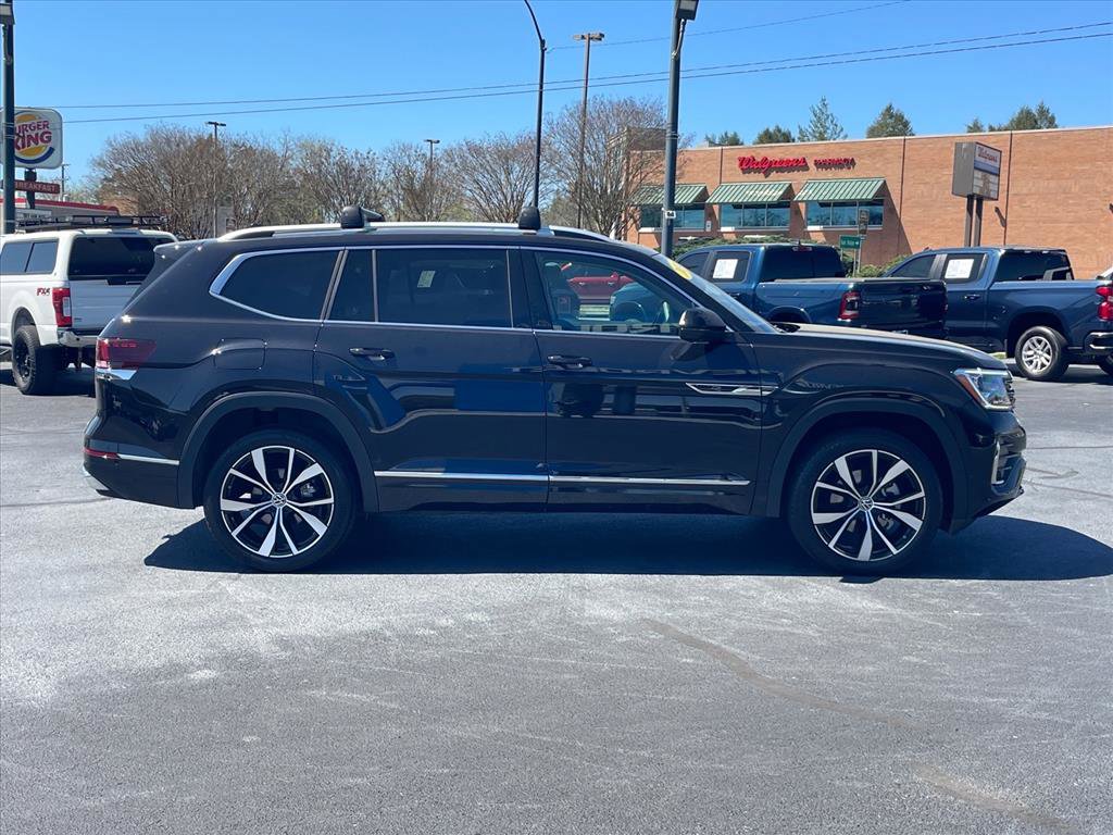Used 2024 Volkswagen Atlas SEL Premium R-Line image 8