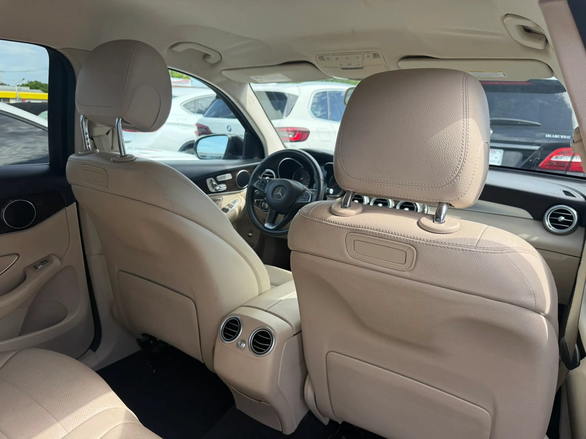 Used 2019 Mercedes-Benz GLC 300 image 20