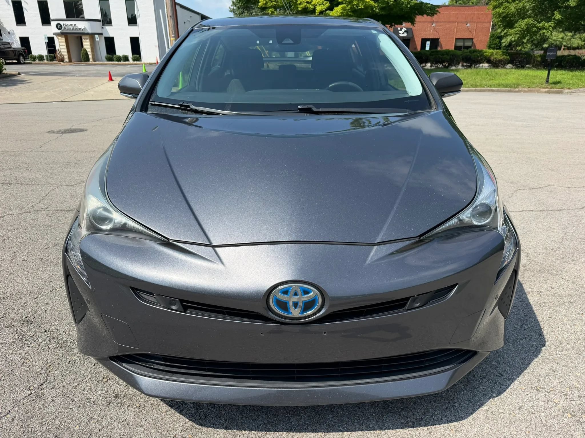 Used 2018 Toyota Prius Two w/ Prius Two Safety Plus Package FWD image 9