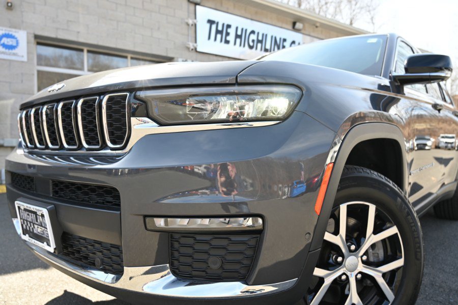 Used 2024 Jeep Grand Cherokee L Limited w/ Luxury Tech Group II AWD/4WD image 13