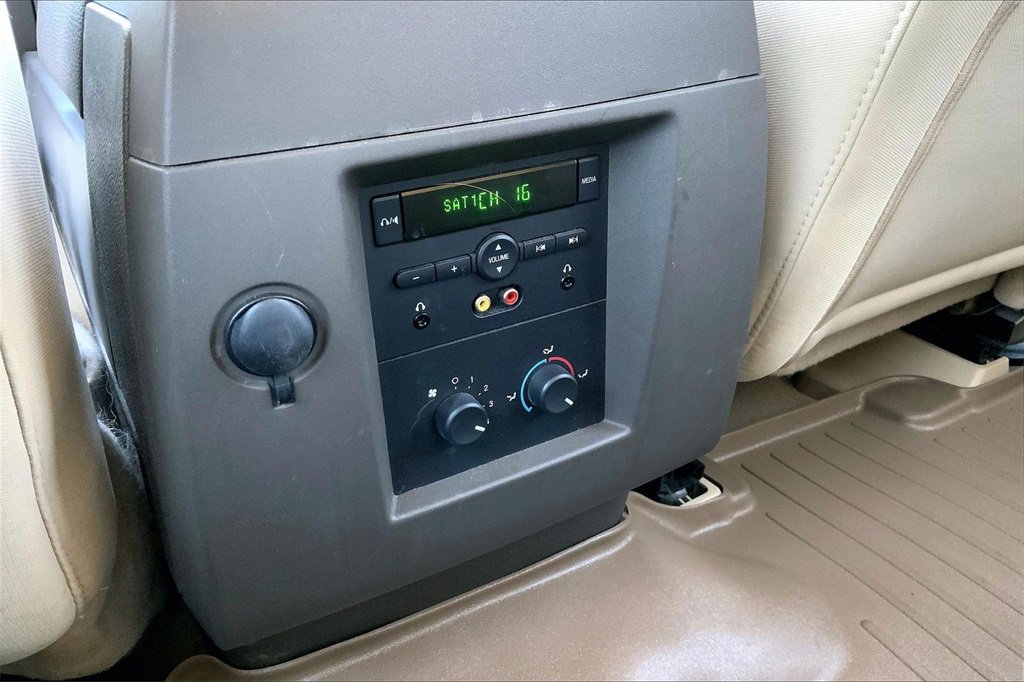 Used 2008 Ford Expedition XLT image 10