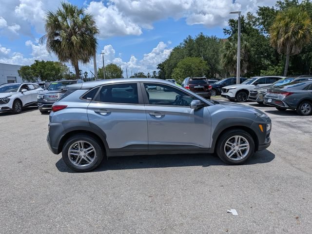 Used 2019 Hyundai Kona SE FWD image 3