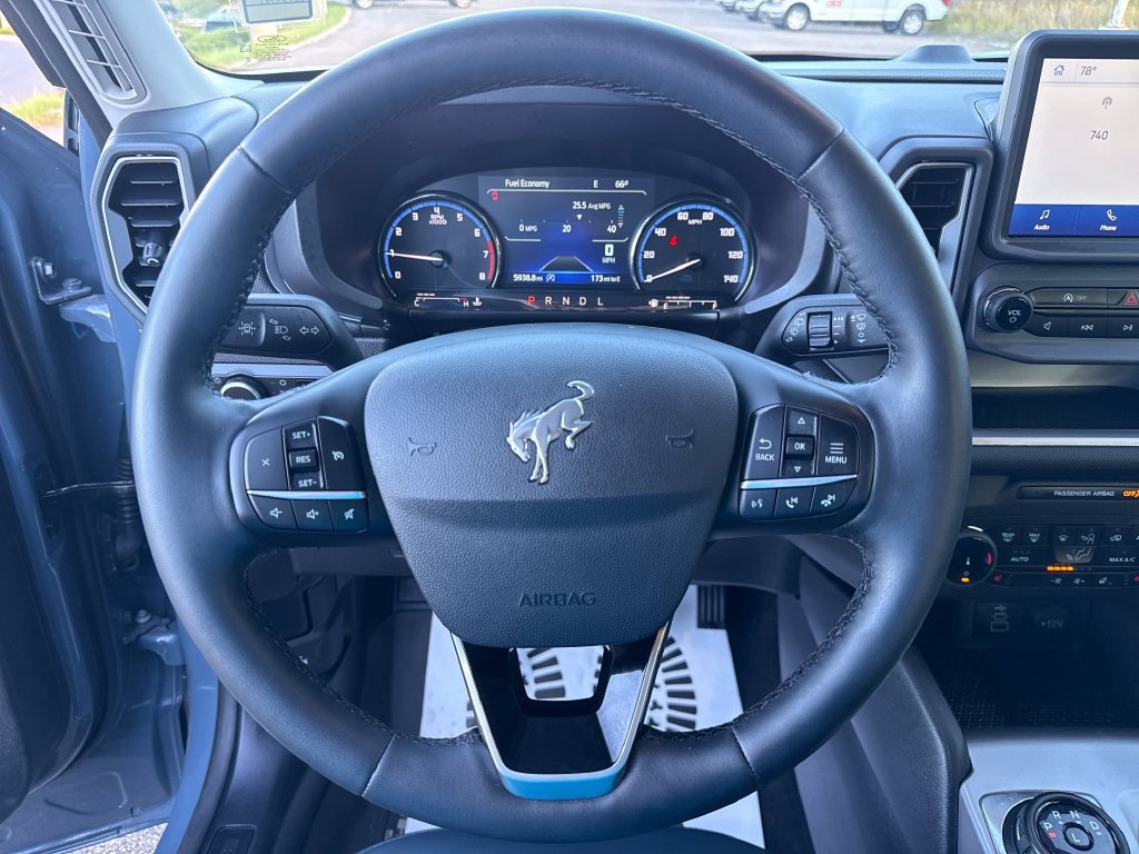 Used 2024 Ford Bronco Sport Outer Banks AWD/4WD image 17