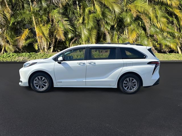 Used 2021 Toyota Sienna XLE FWD image 8