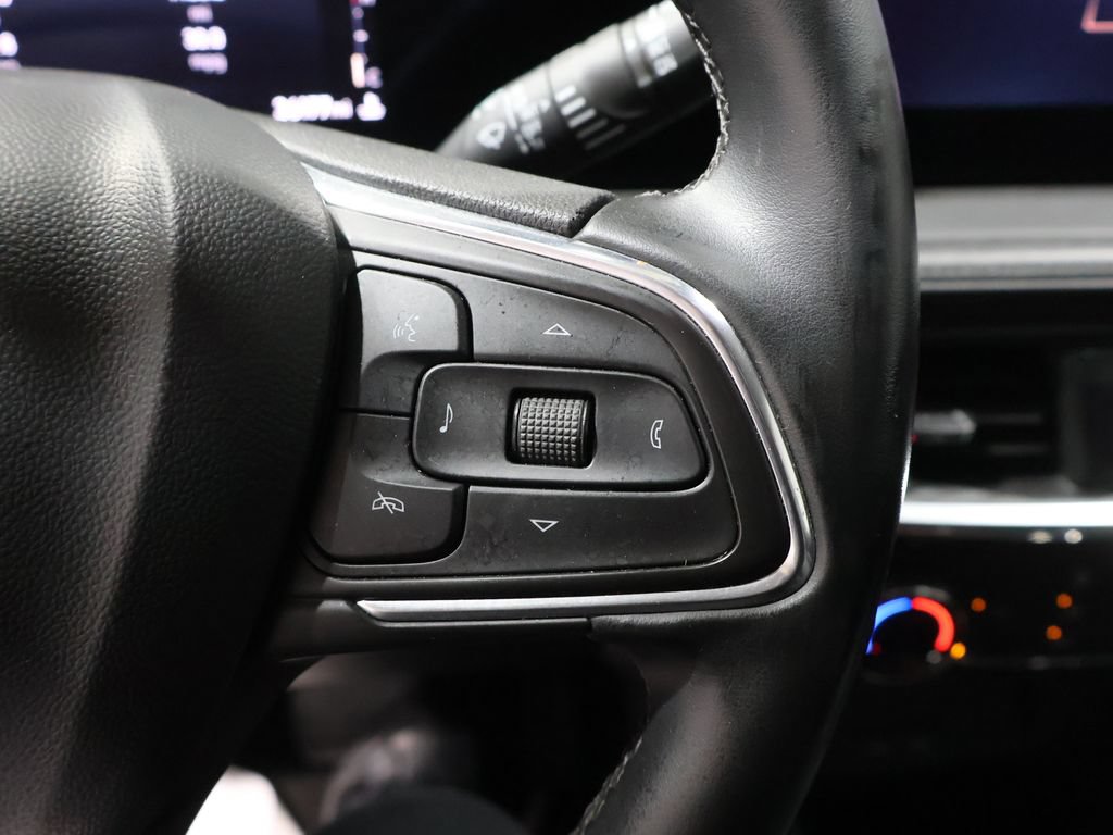 Used 2024 Buick Encore GX Sport Touring AWD/4WD image 30