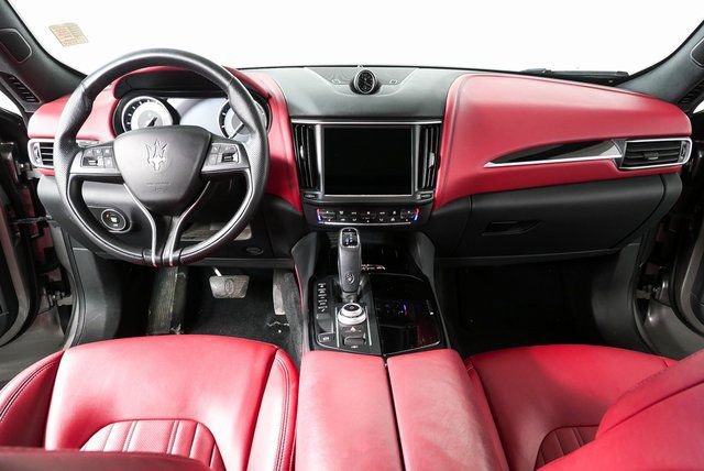Certified 2022 Maserati Levante GT image 19
