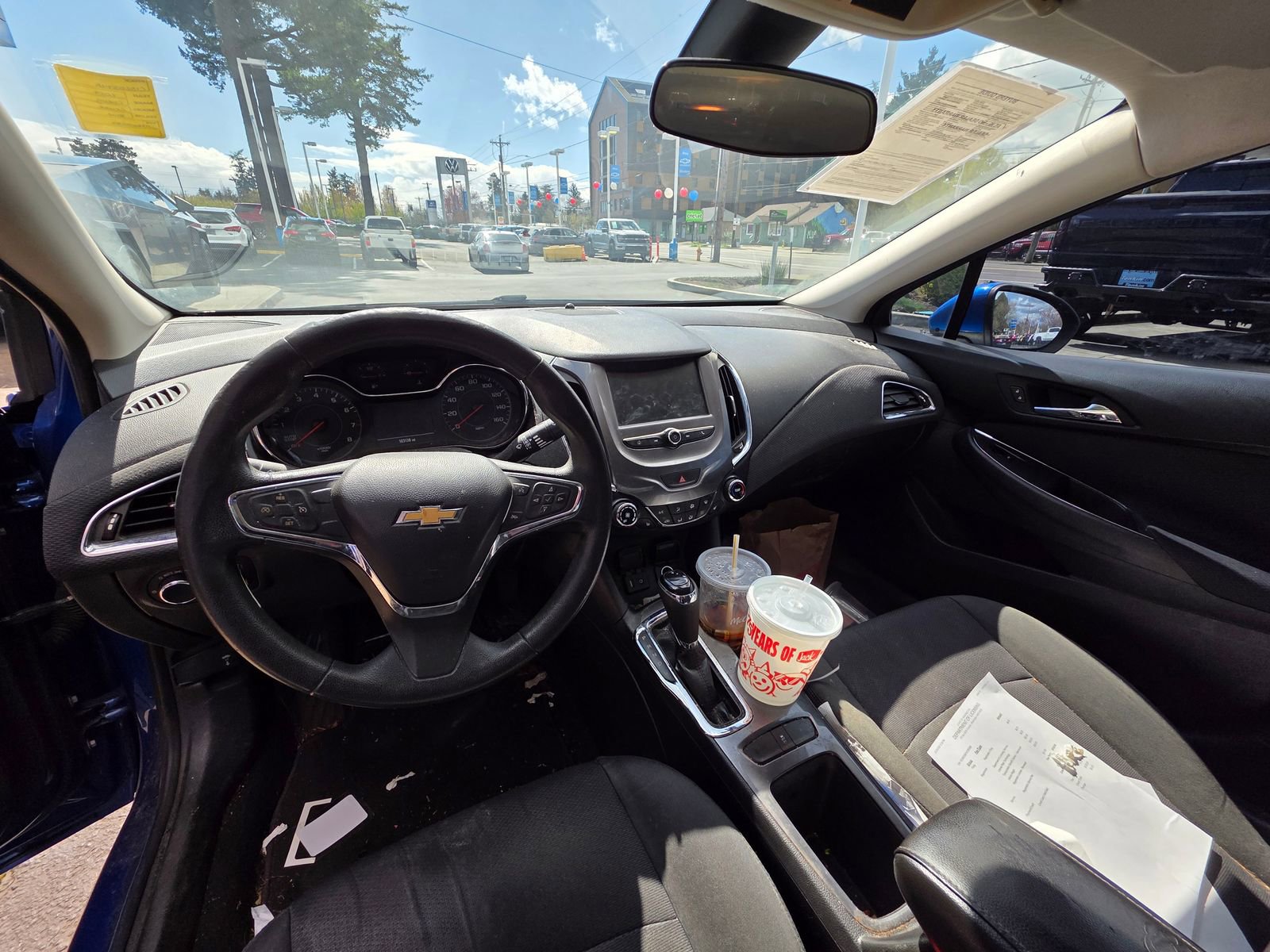 Used 2017 Chevrolet Cruze LT w/ Convenience Package image 12