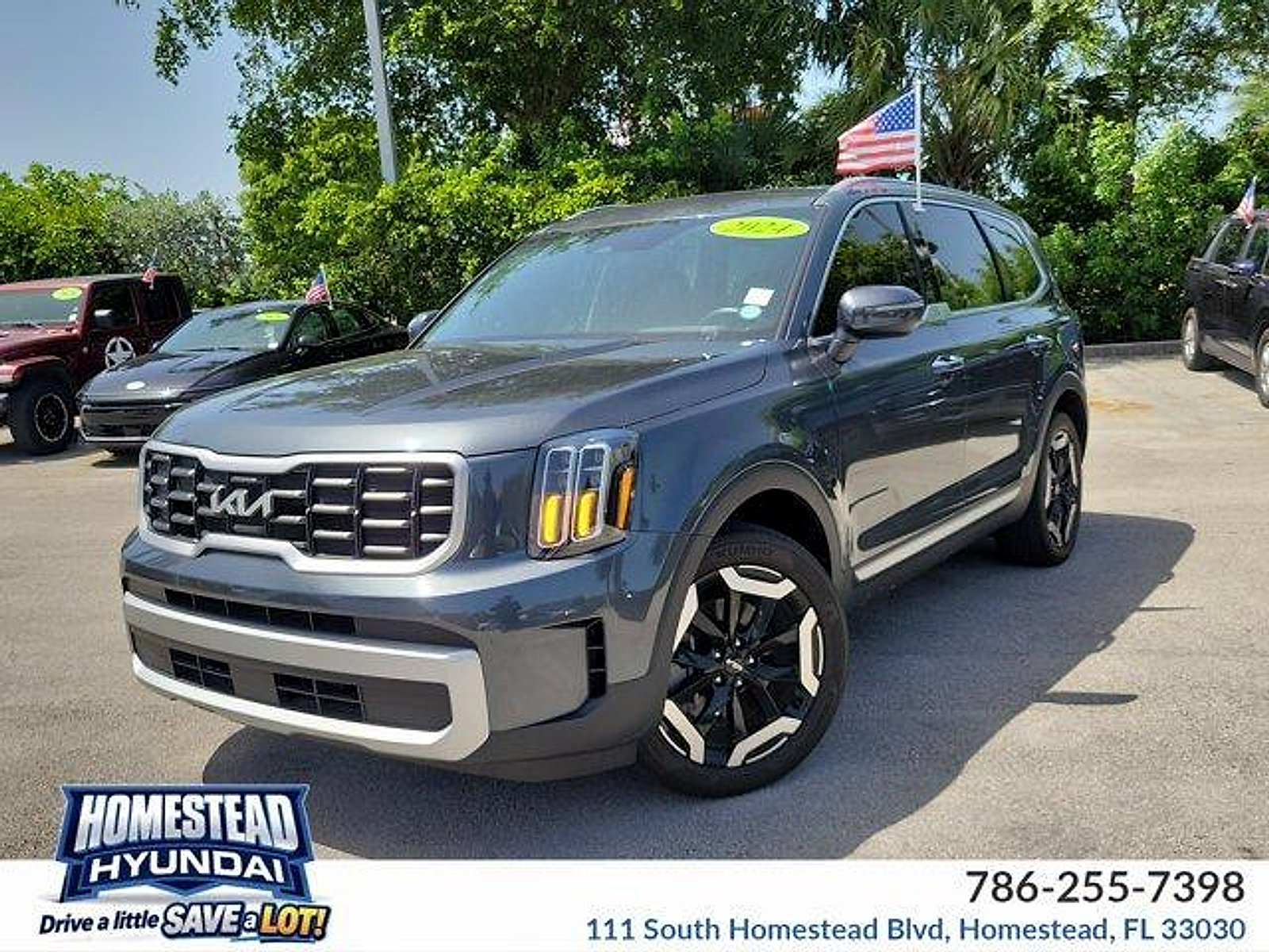 Used 2024 Kia Telluride S w/ S Sunroof Package FWD image 1