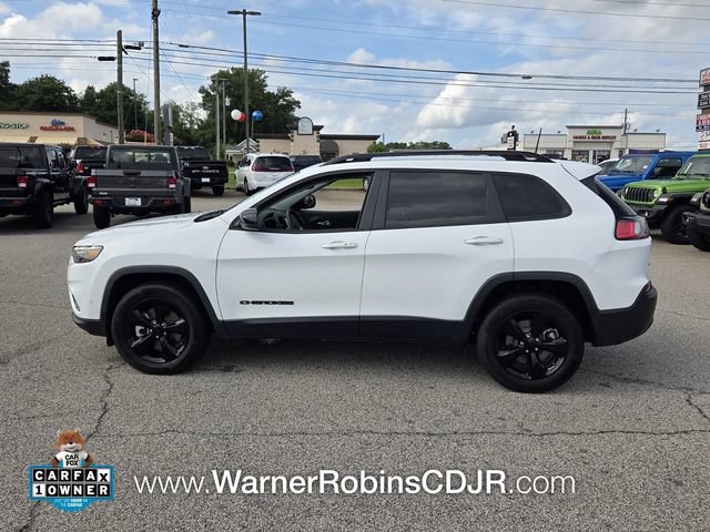 Used 2023 Jeep Cherokee Altitude Lux AWD/4WD image 4