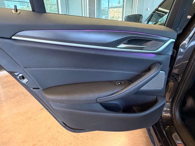 Used 2023 BMW 530i xDrive w/ M Sport Package AWD/4WD image 10