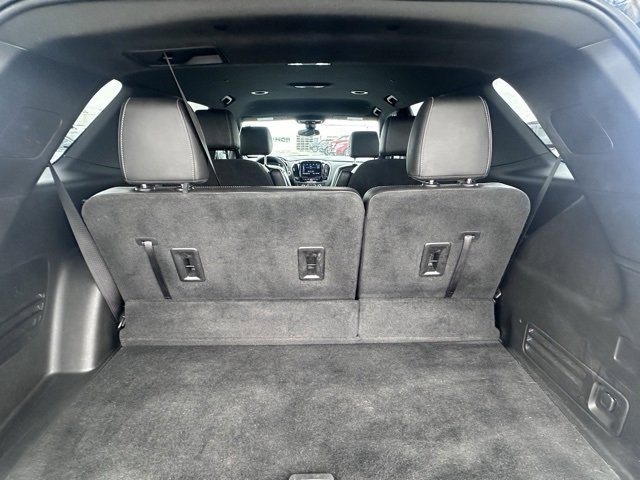 Used 2023 Chevrolet Traverse LT image 14