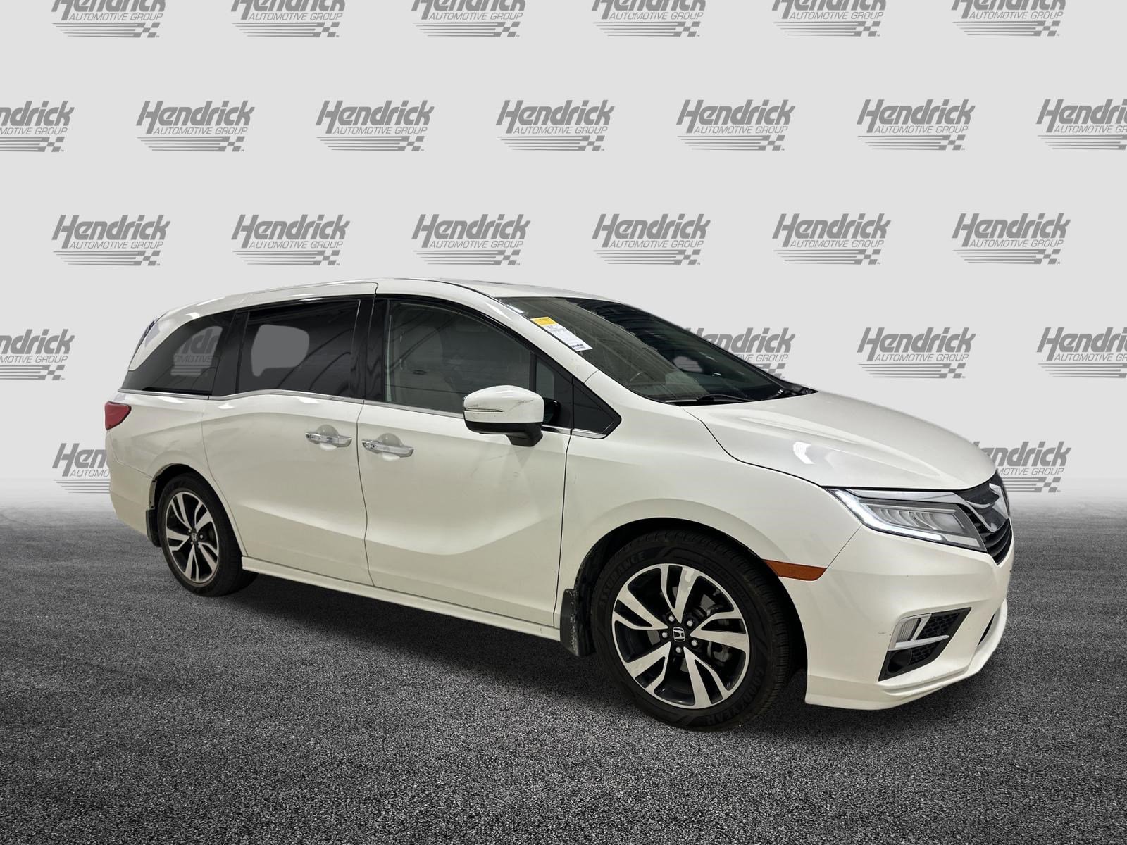 Used 2019 Honda Odyssey Elite image 2