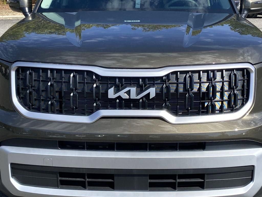 New 2025 Kia Telluride EX w/ EX Captain's Chair Package image 28