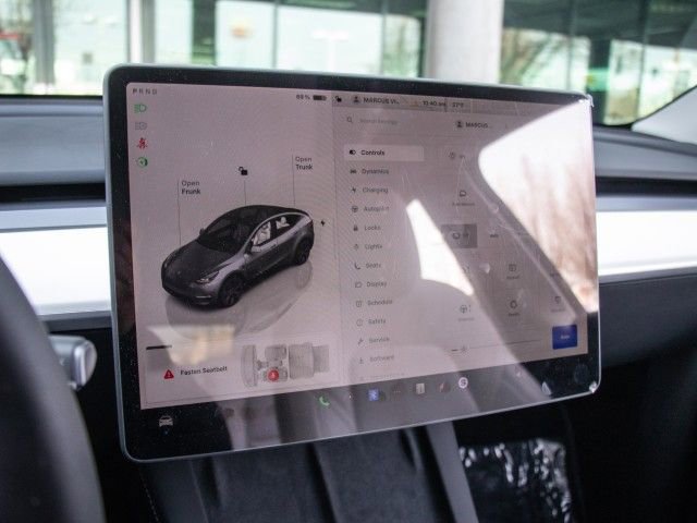Used 2025 Tesla Model Y Long Range image 15