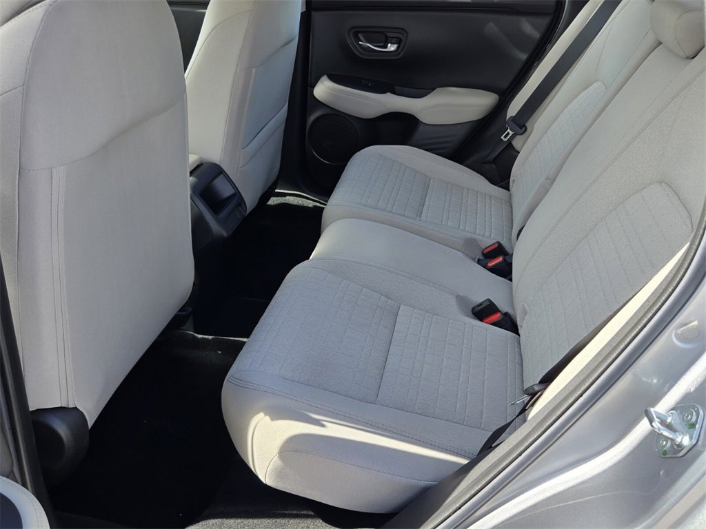 Used 2023 Honda HR-V LX image 12