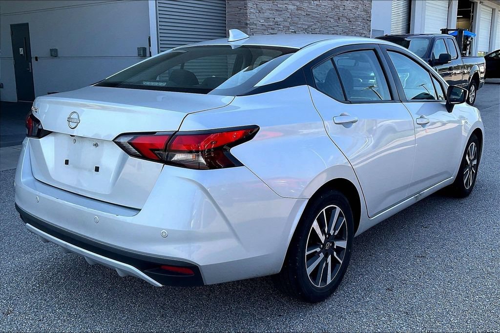 Used 2025 Nissan Versa SV FWD image 6