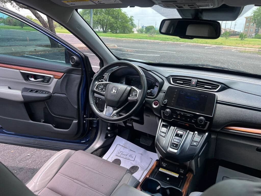 Used 2022 Honda CR-V Touring image 32