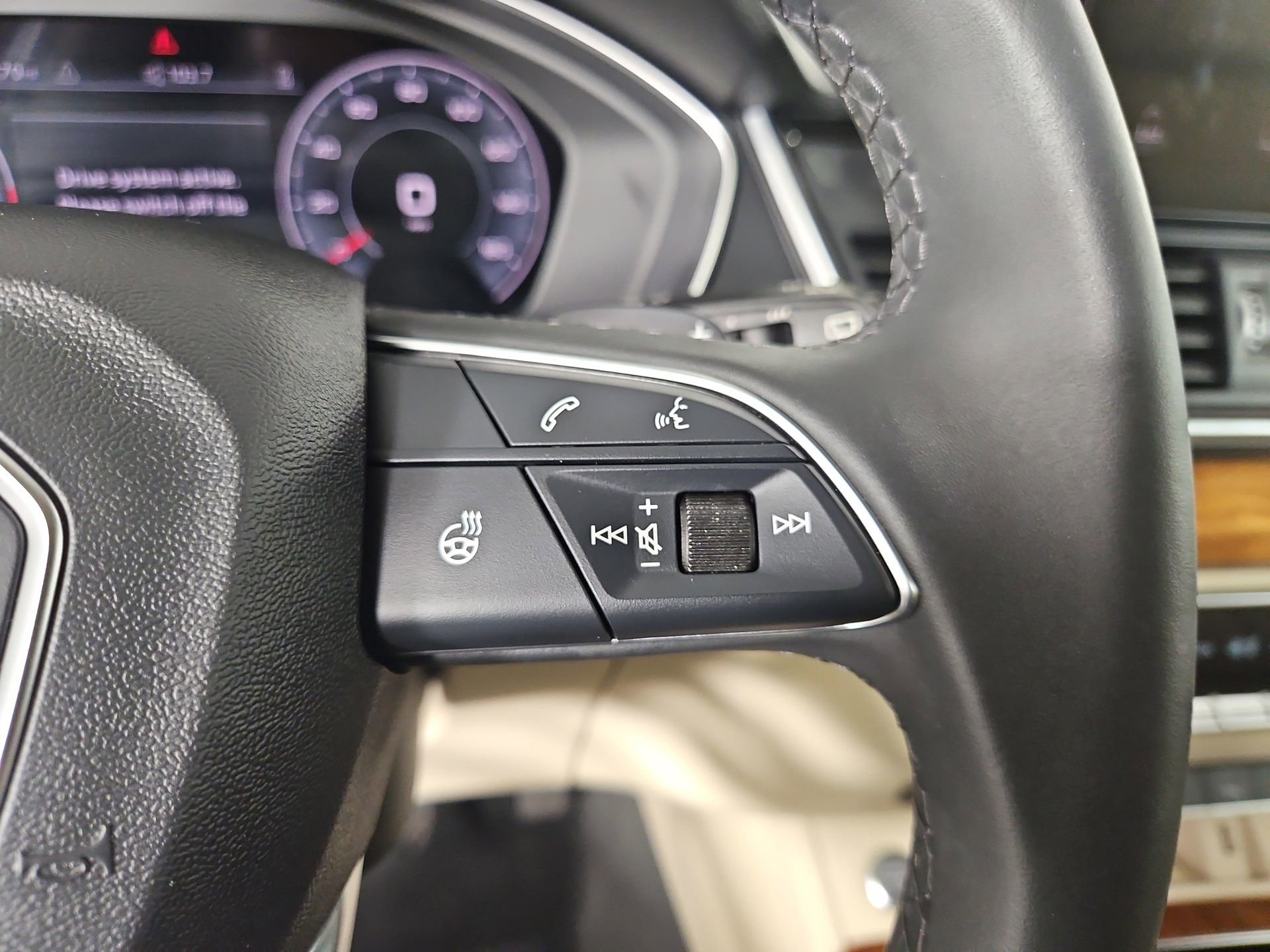 Certified 2023 Audi Q5 2.0T Premium Plus w/ Premium Plus Package image 30