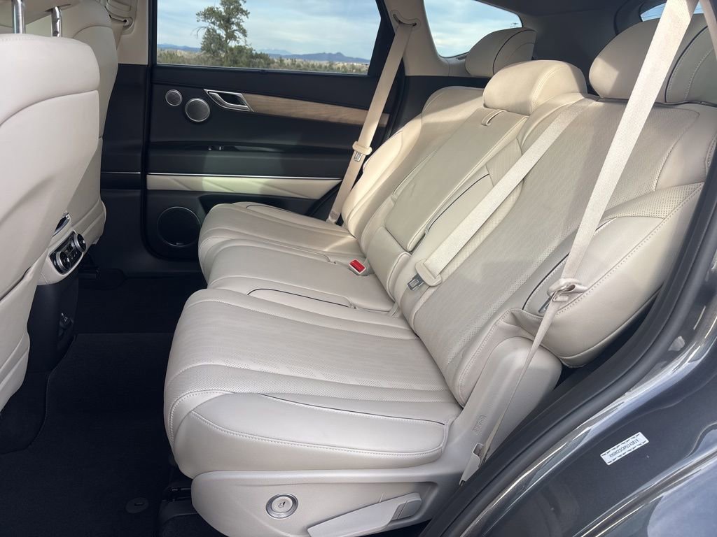 Used 2023 Genesis GV80 3.5T w/ Advanced Package image 11