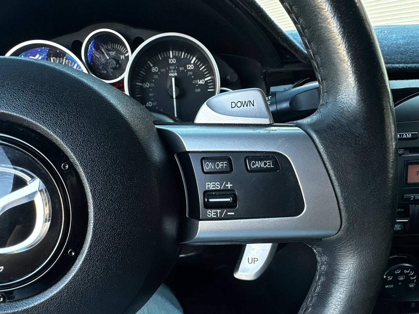 Used 2008 MAZDA MX-5 Miata Grand Touring w/ Premium Pkg RWD image 22