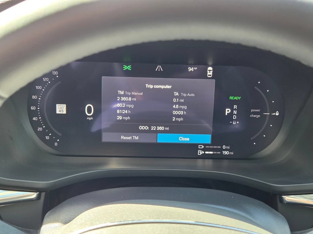 Used 2025 Volvo XC60 T8 Plus w/ Protection Package Premier AWD/4WD image 25