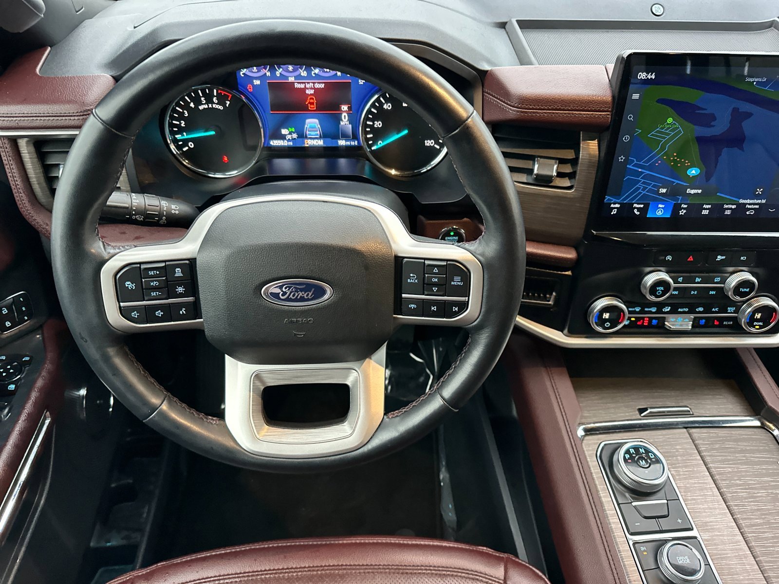 Used 2024 Ford Expedition Max Limited image 14