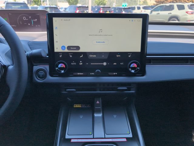 Used 2026 Toyota C-HR AWD/4WD image 23