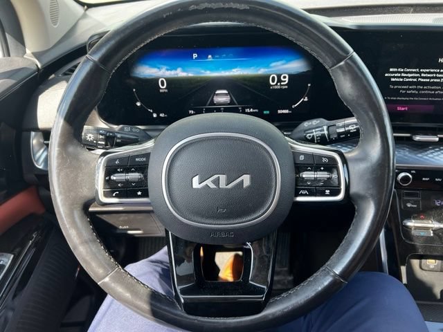 Certified 2022 Kia Carnival SX Prestige FWD image 13