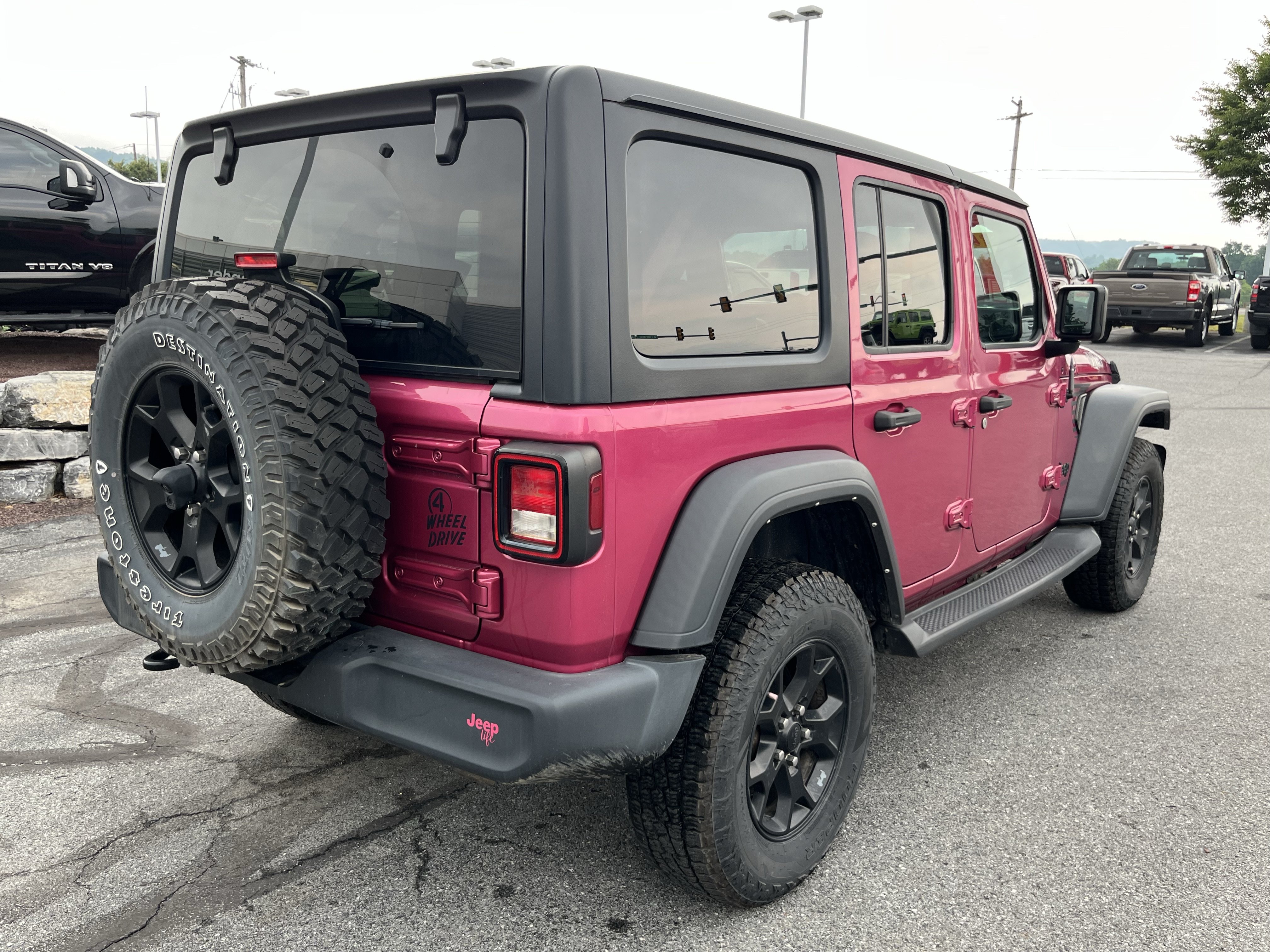 Used 2021 Jeep Wrangler Unlimited Sport AWD/4WD image 5